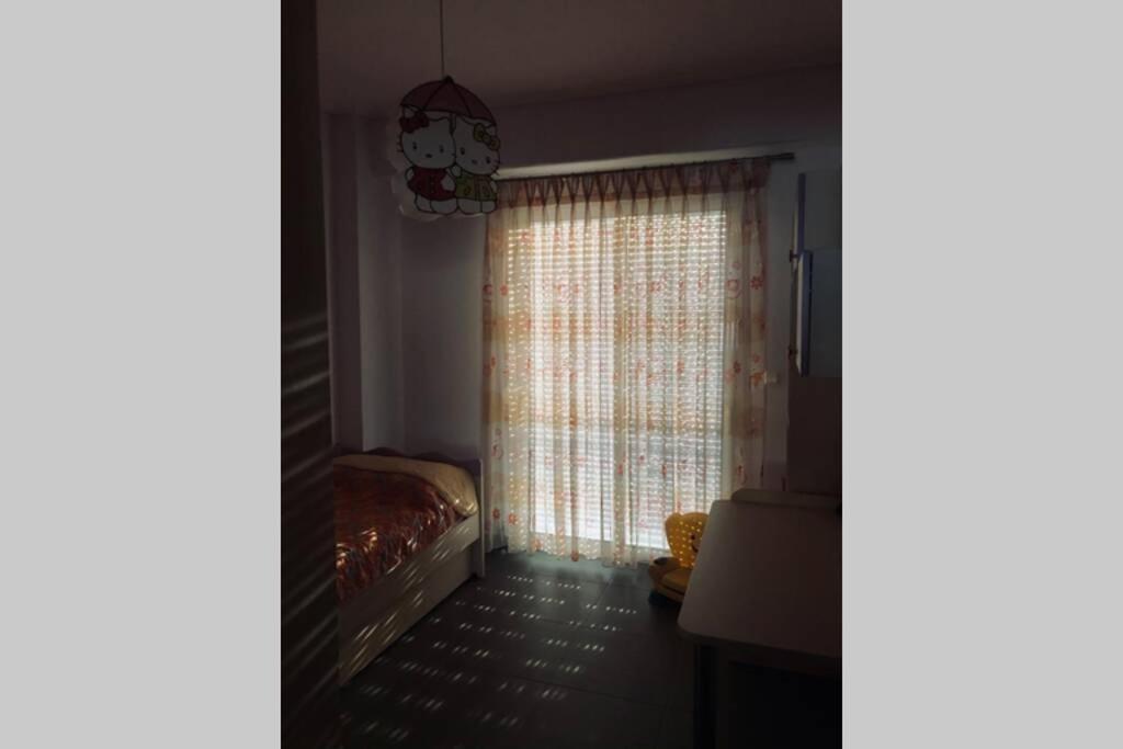 Family Apartment In Greece Каландра Экстерьер фото